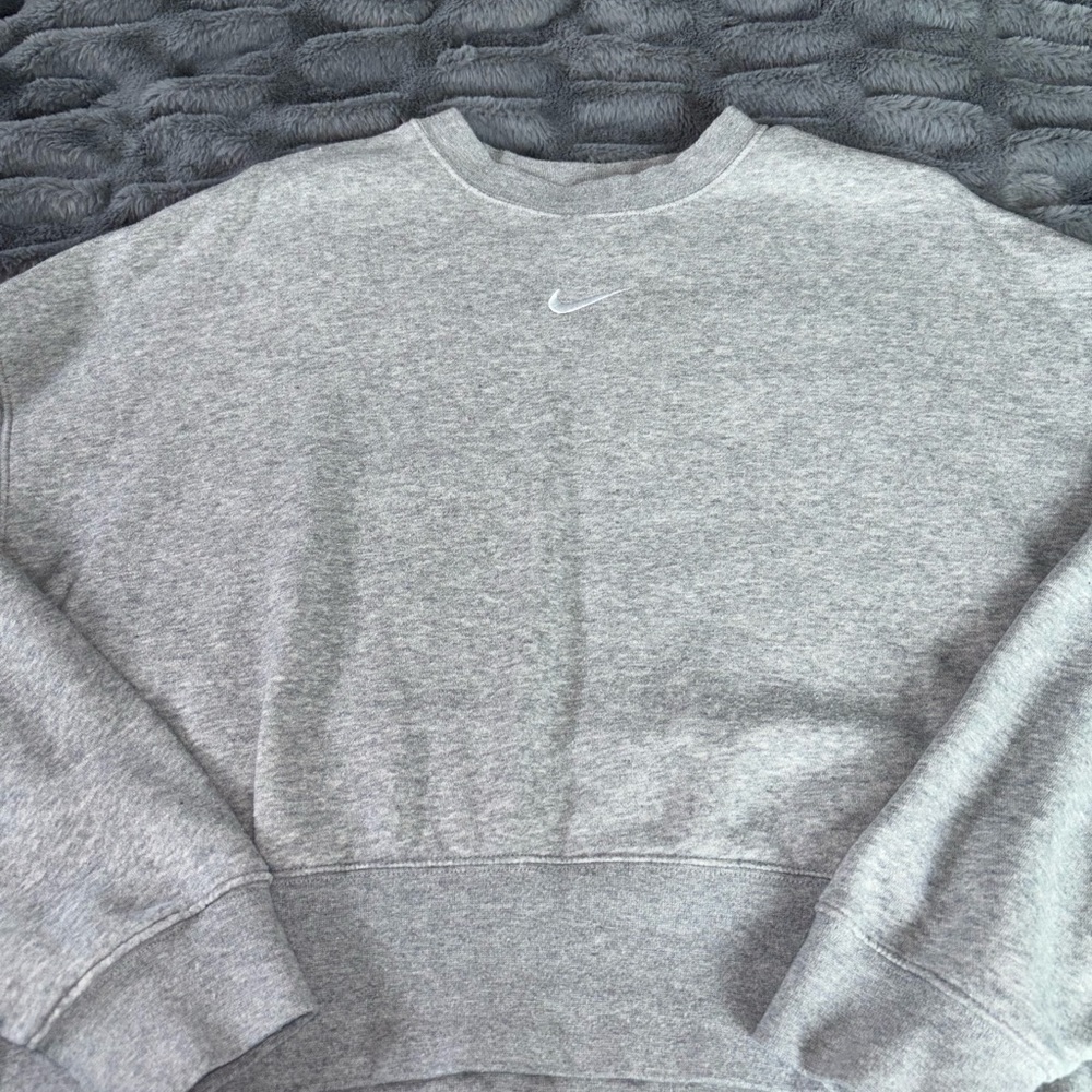 Grey Nike Cropped Crewneck